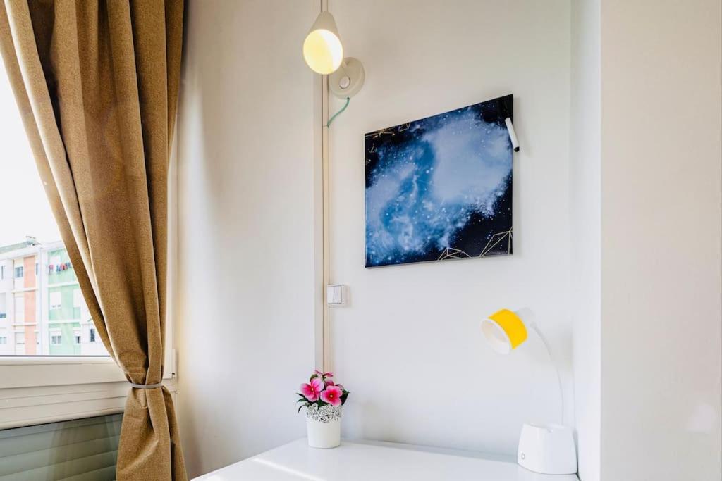 Modern 3 Bedroom Flat In Лиссабон Экстерьер фото