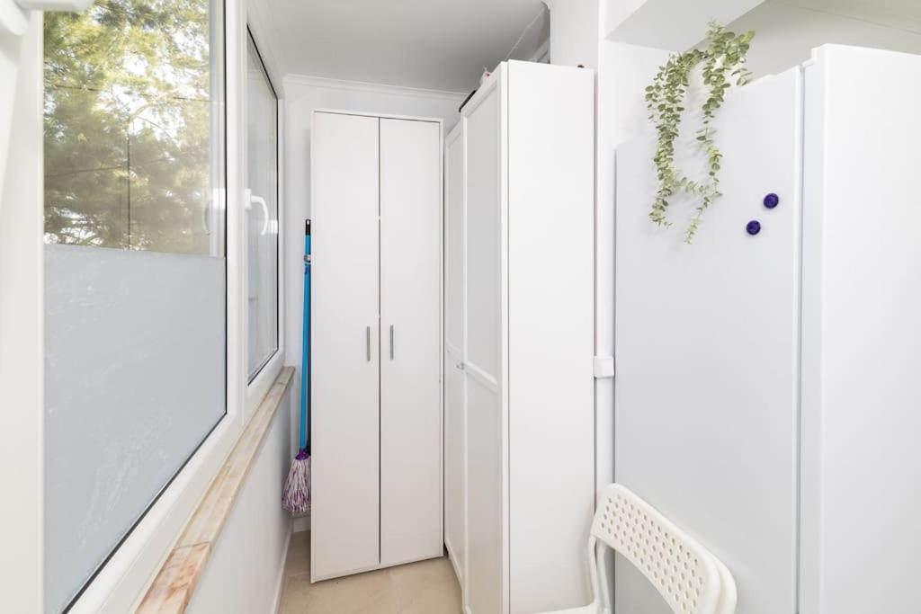 Modern 3 Bedroom Flat In Лиссабон Экстерьер фото